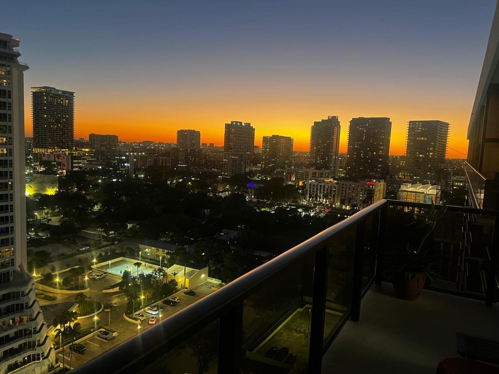 Penthouse 2 Stroy 2 Bedroom Water Views Apartamento *